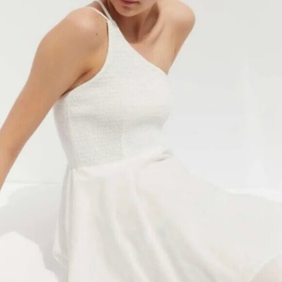 Urban Outfitters Dahlia Asymmetrical Smocked Mini Dress - Picture 3 of 13